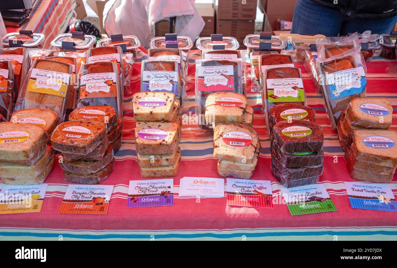 Arvada, Colorado - il Gluten Free Family Fun Festival, sponsorizzato dal Denver Celiac Support Group, offre cibo, bevande e giochi senza glutine Foto Stock