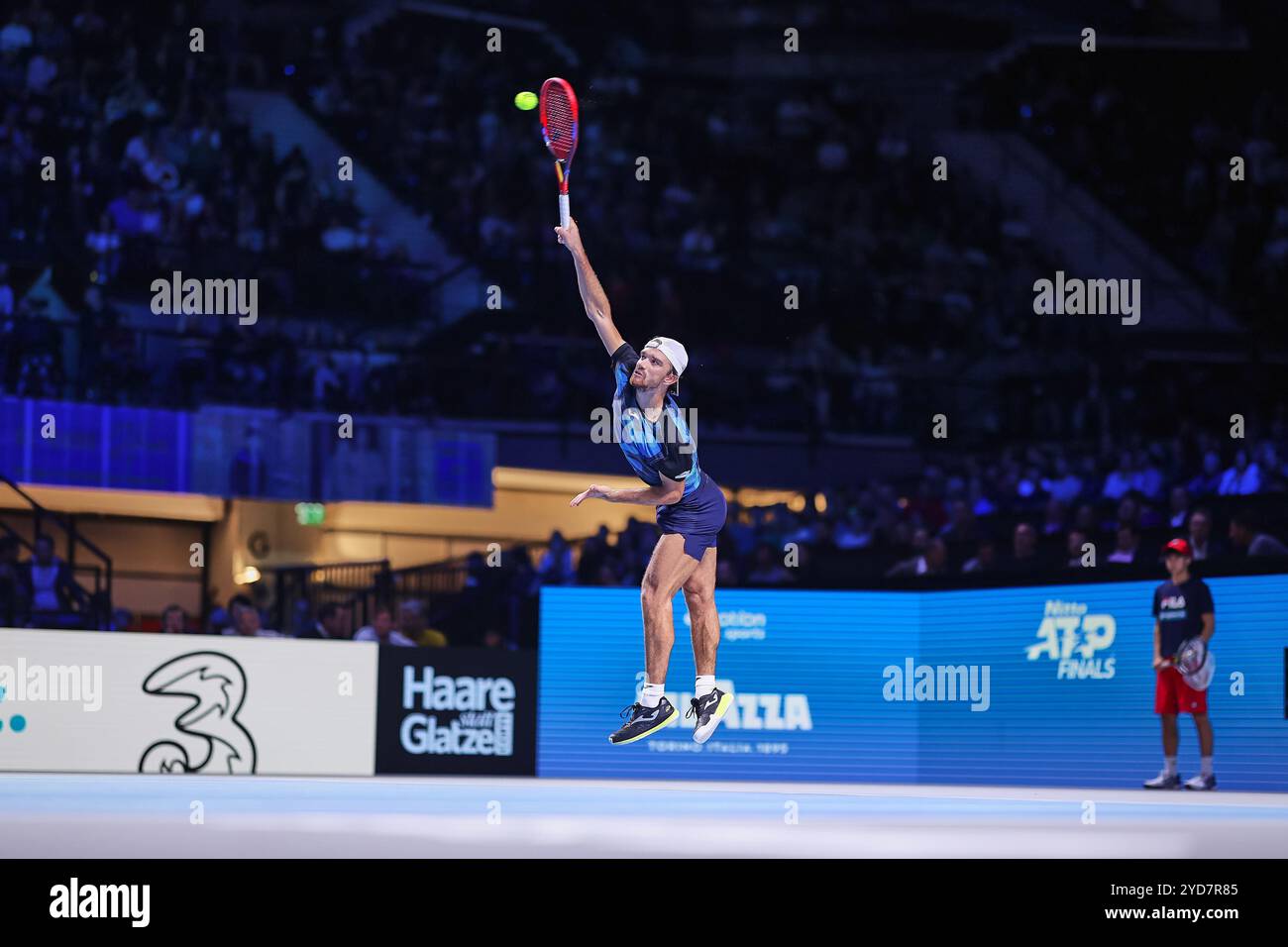 Vienna, Vienna, Austria. 25 ottobre 2024. Tomas Machac di Czechia, svenite durante l'Erste Bank Open - ATP500, Mens Tennis (immagine di credito: © Mathias Schulz/ZUMA Press Wire) SOLO PER USO EDITORIALE! Non per USO commerciale! Foto Stock