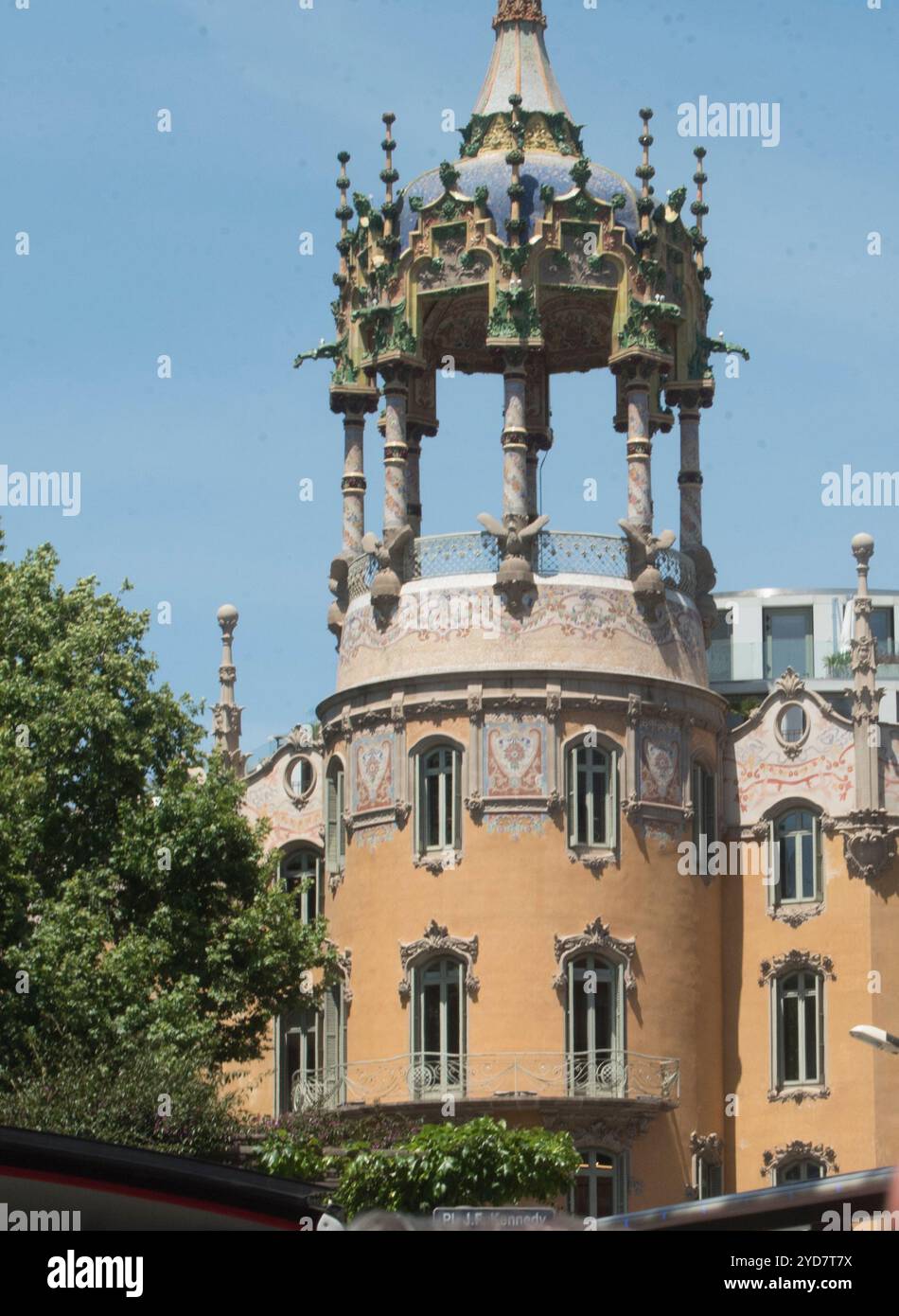 Barcellona è una meta turistica molto conosciuta Foto Stock