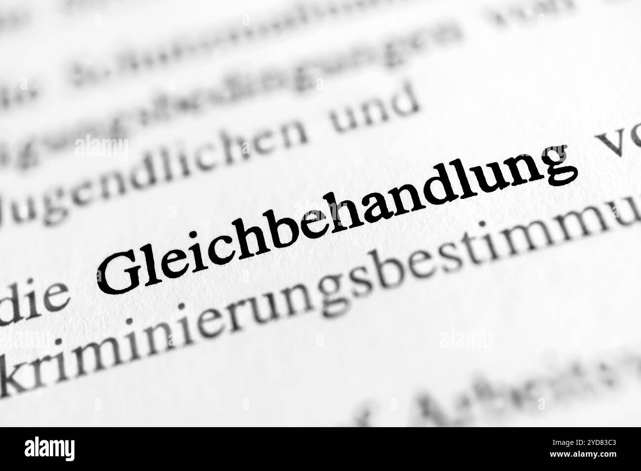 Parità di trattamento - testo in bianco e nero Foto Stock