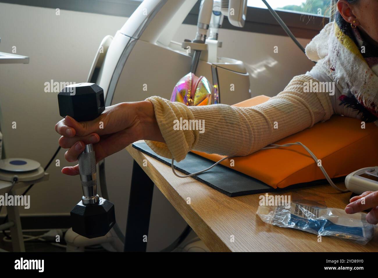 Centro di fisioterapia specializzato in patologie della mano, del gomito e della spalla prima o dopo l'intervento. Foto Stock