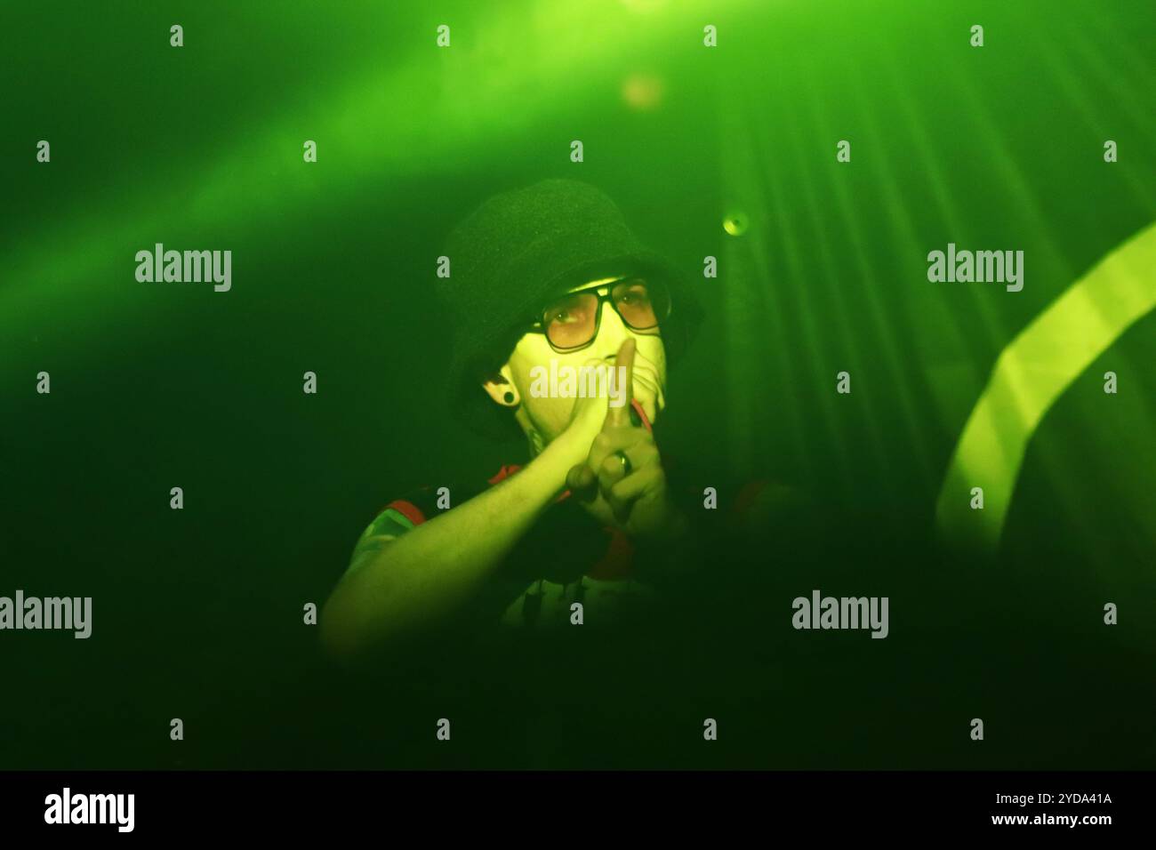 24 ottobre 2024, città del Messico, Ciudad de Mexico, Messico: Daniel Graves cantante della band electro Goth Pop americana-austriaca Aesthetic Perfection si esibisce sul palco come parte del Fall Goth Tour 2024 al San Rafael Forum. Il 24 ottobre 2024 a città del Messico, Messico. (Credit Image: © Carlos Santiago/eyepix via ZUMA Press Wire) SOLO PER USO EDITORIALE! Non per USO commerciale! Foto Stock