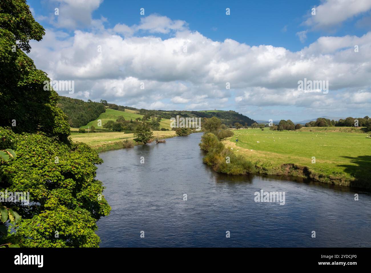 Crook o' Lune nel Lancashire, Inghilterra settentrionale. Un luogo popolare per passeggiare dove il fiume Lune si piega a ferro di cavallo attraversato da ponti. Foto Stock