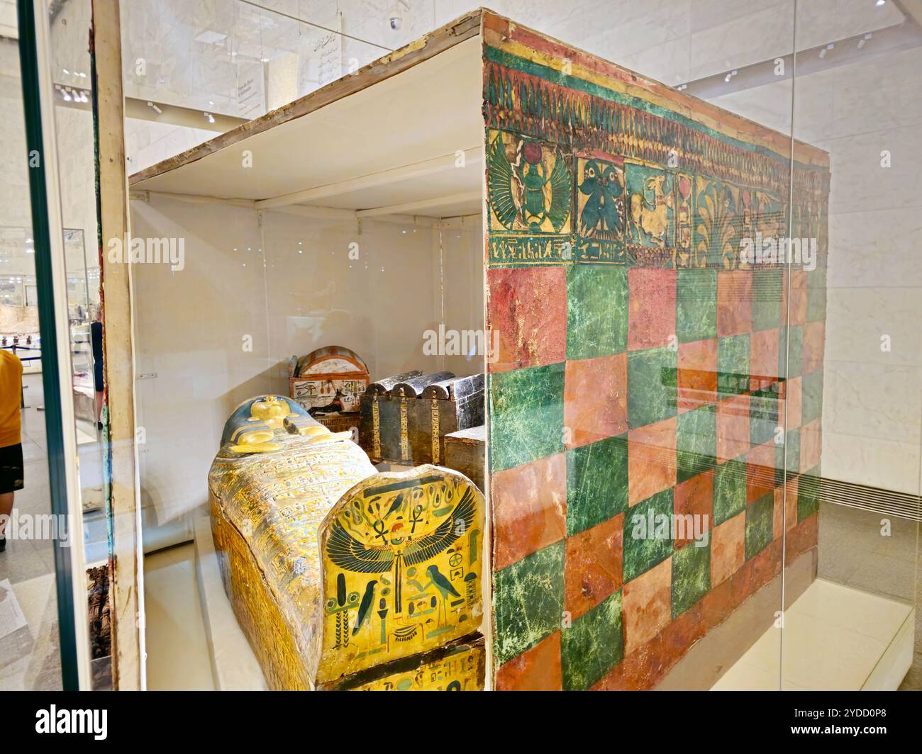 Cairo, Egitto, 6 ottobre 2024: Tenda di purificazione all'interno del Museo Nazionale della civiltà Egizia (NMEC), situato nella città vecchia del Cairo, il museo displa Foto Stock