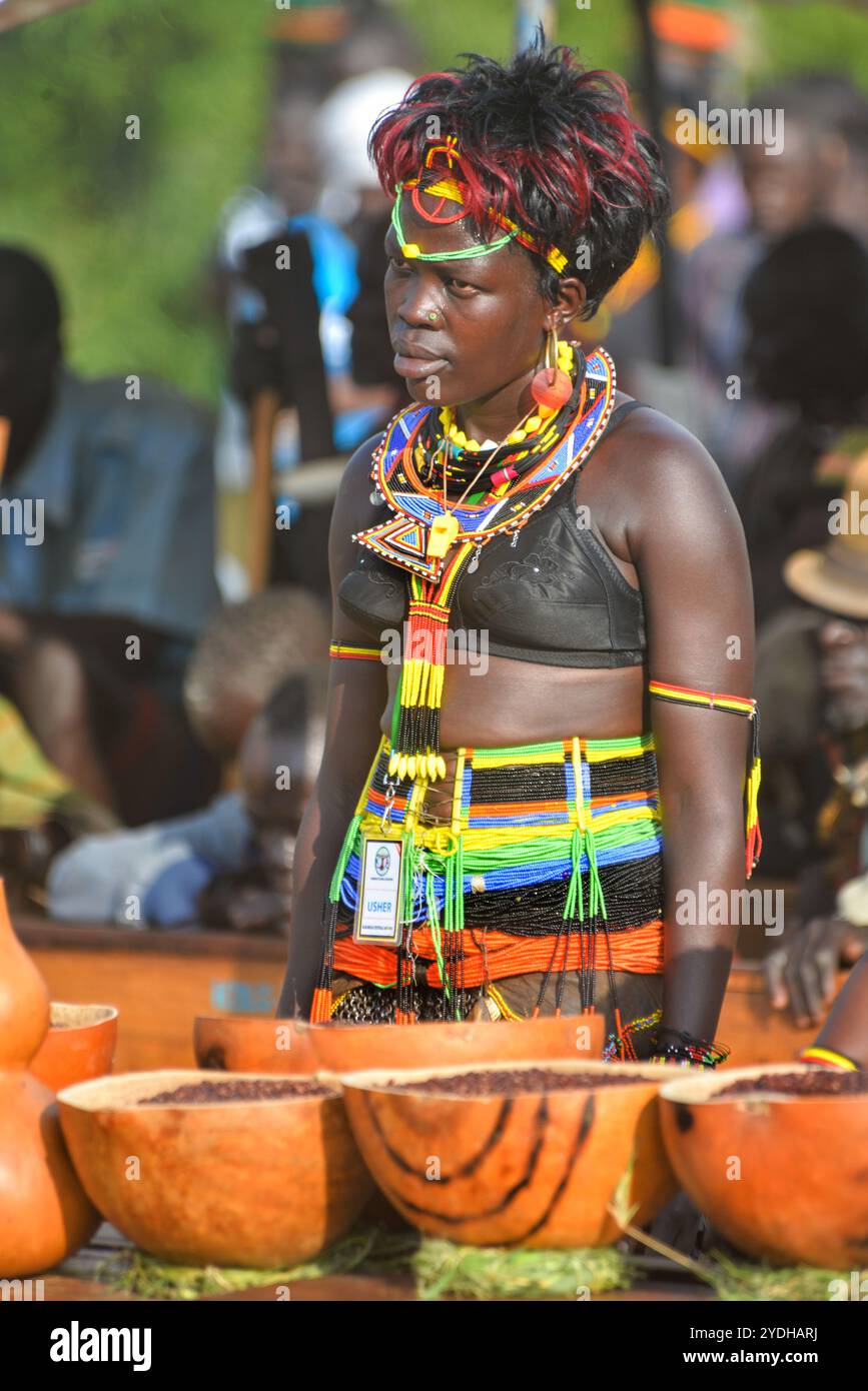 Donna Karimojong a Kotido, Karamoja Uganda. Foto Stock