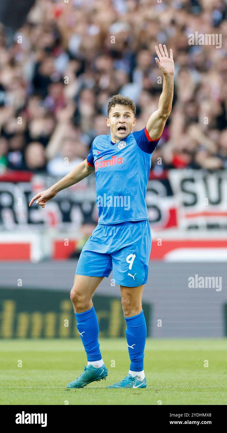 Stoccarda, Germania. 26 ottobre 2024. Im Bild: Benedikt Pichler (Holstein Kiel, 9), 26.10.2024, Fussball, Bundesliga, LE NORMATIVE VfB Stuttgart - Holstein Kiel, GER, Stuttgart, MHP Arena, DFL VIETANO QUALSIASI USO DI FOTOGRAFIE COME SEQUENZE DI IMMAGINI E/O QUASI-VIDEO. Credito: dpa/Alamy Live News Foto Stock