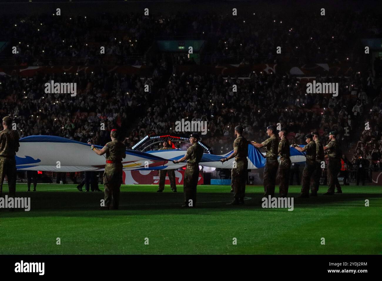 Londra, Inghilterra 25. Oktober 2024: Testspiel Fußball-Frauen-Nationalmannschaft - 2024 - Inghilterra vs. Deutschland Im Bild: Symbolbild Choreographie vor dem Freundschaftsspiel der Frauen England gegen Deutschland Foto Stock