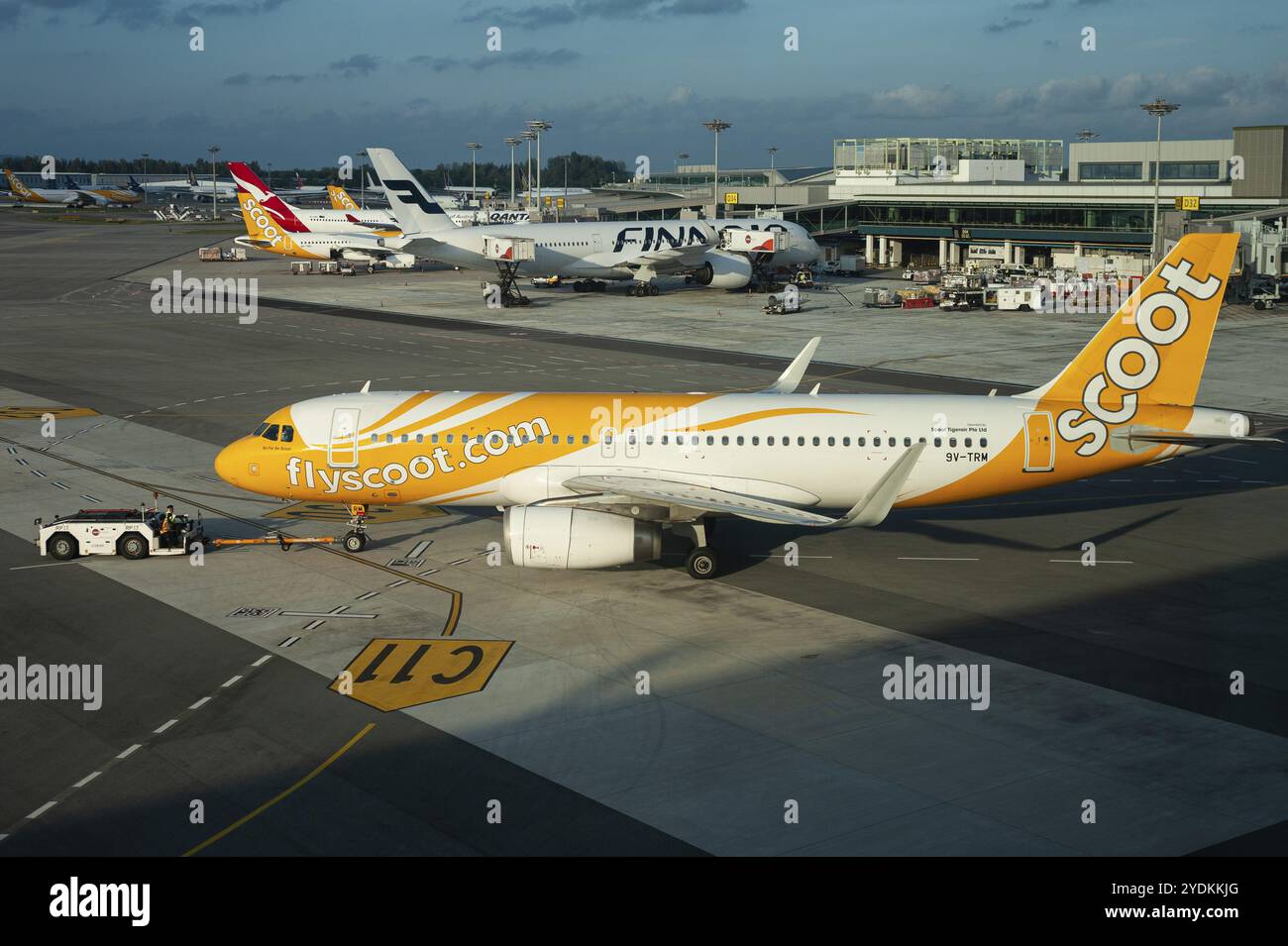 18/03/2020, Singapore, Repubblica di Singapore, Asia, Un aeromobile passeggeri Scoot Airlines Airbus A320 durante il pushback all'aeroporto Changi, Asia Foto Stock