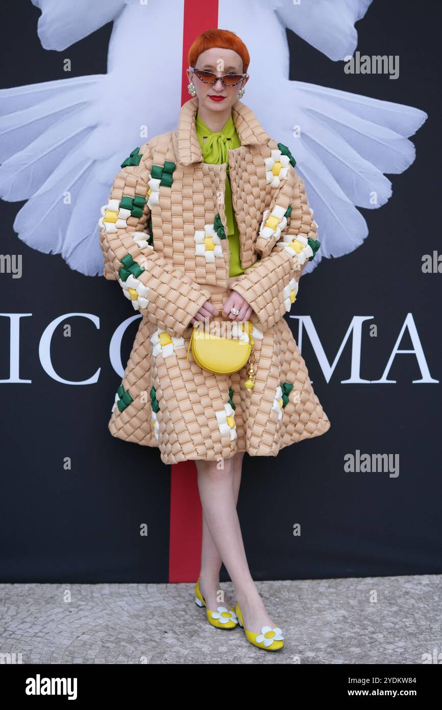 Judith Bradl partecipa a Chiccomao Fashion Show durante la Milano Fashion Week SS25 presso Palazzo reale di Milano il 22 settembre 2024 Foto Stock