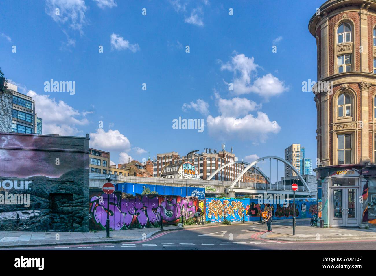 Vista su Fairchild Street dalla Great Eastern Street a Shoreditch, East London. Foto Stock