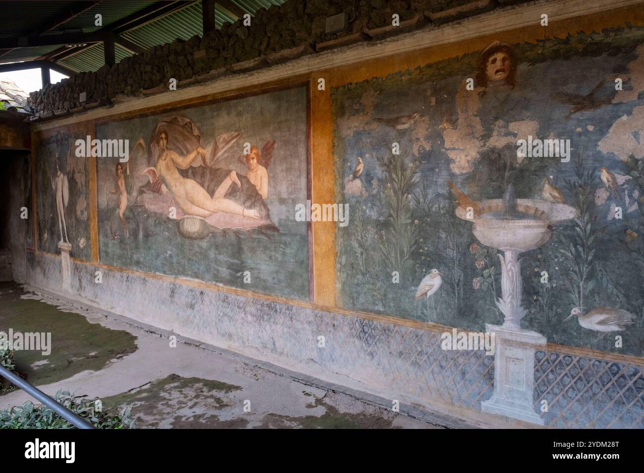 Affresco della dea Venere, protettrice di Pompei nella Casa di Venere nel guscio, Cassa della Venere a Conchiglia. Pompei, Italia Foto Stock