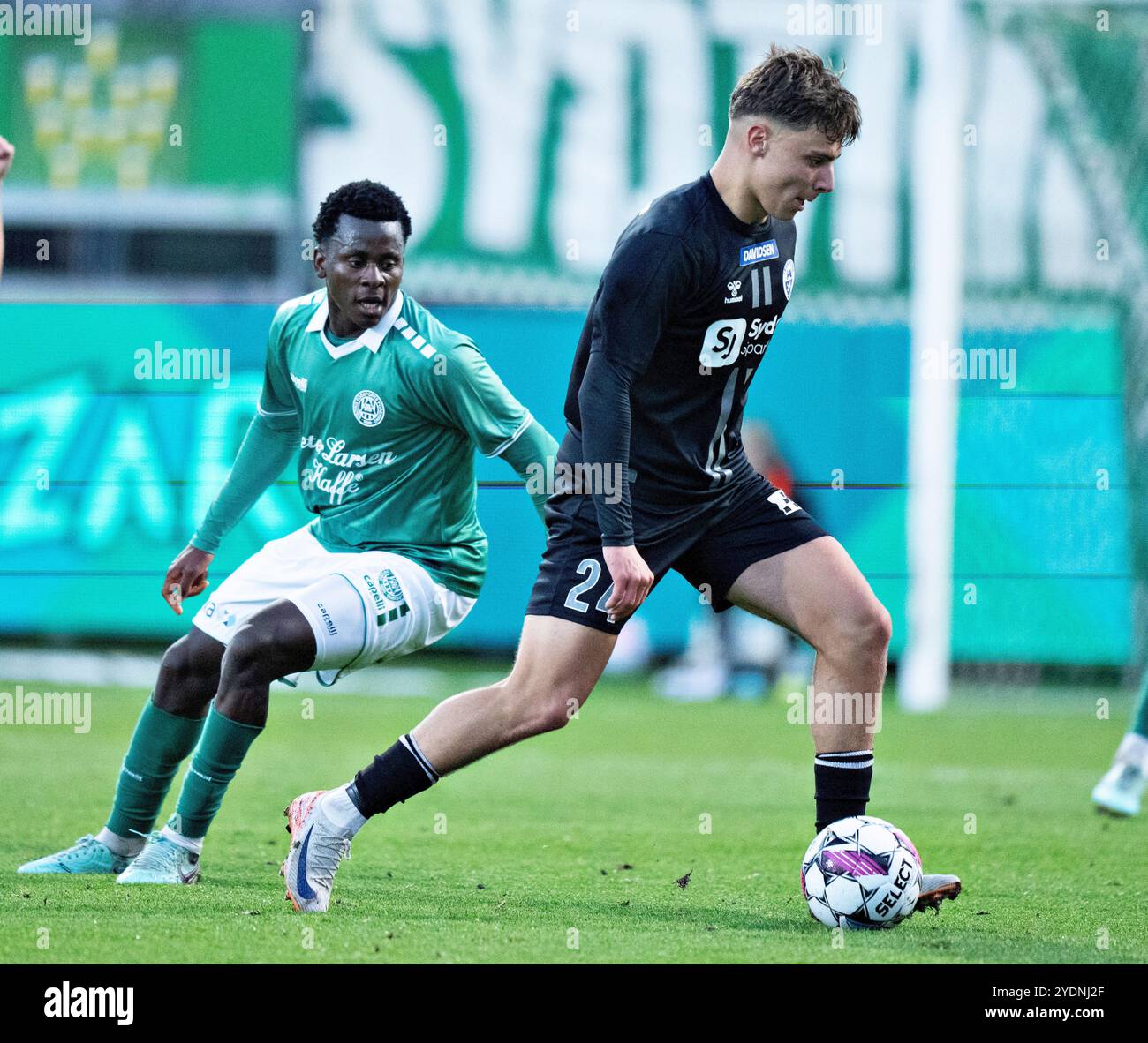 Viborg, Danimarca. 27 ottobre 2024. Olti Hyseni di Soenderjyske nel match di super campionato tra Viborg FF e Soenderjyske all'Energi Viborg Arena, domenica 27 ottobre 2024. (Foto: Henning Bagger/Ritzau Scanpix) credito: Ritzau/Alamy Live News Foto Stock