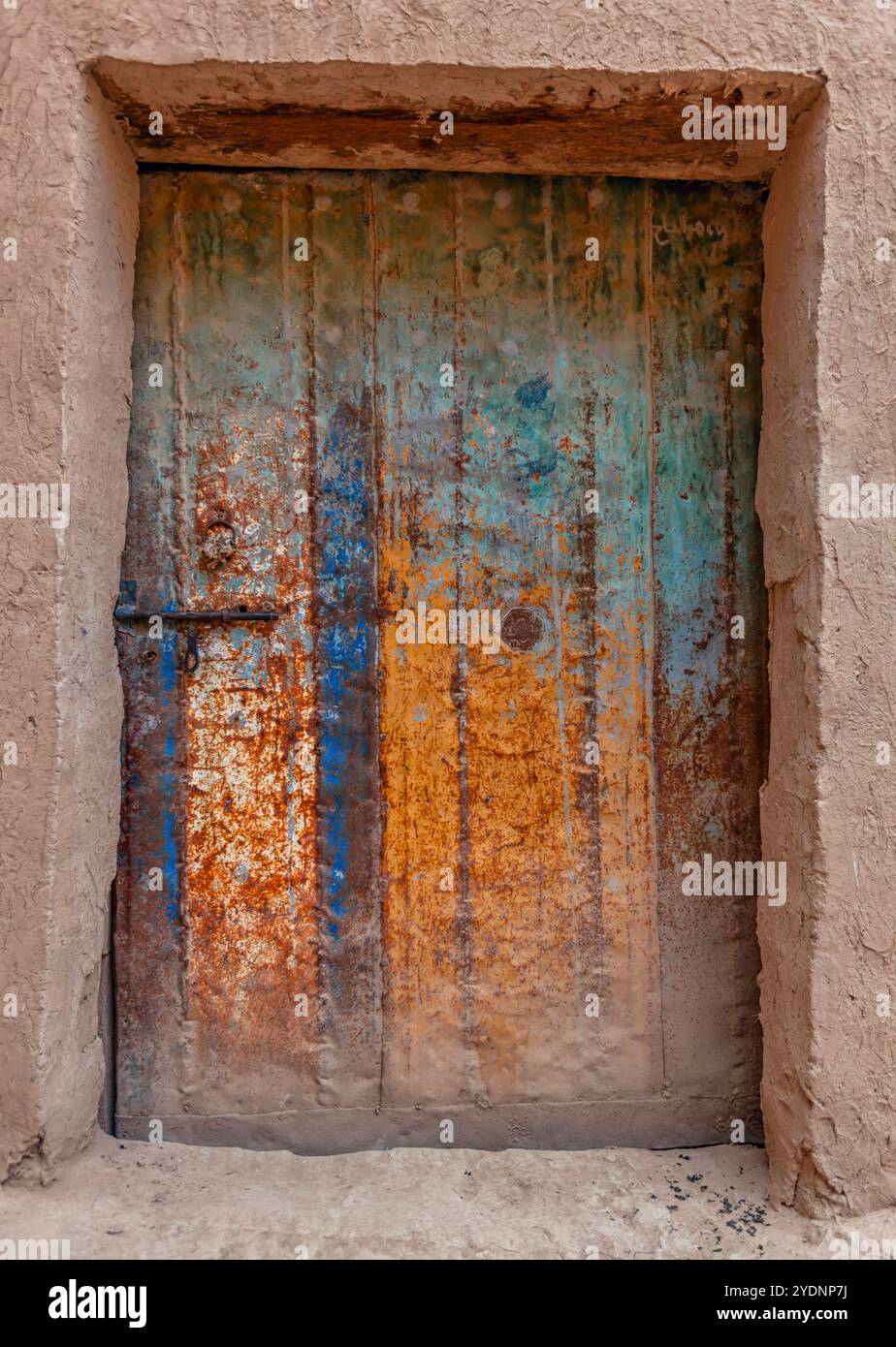 Kasbah sulle montagne dell'Atlante, Marocco Foto Stock