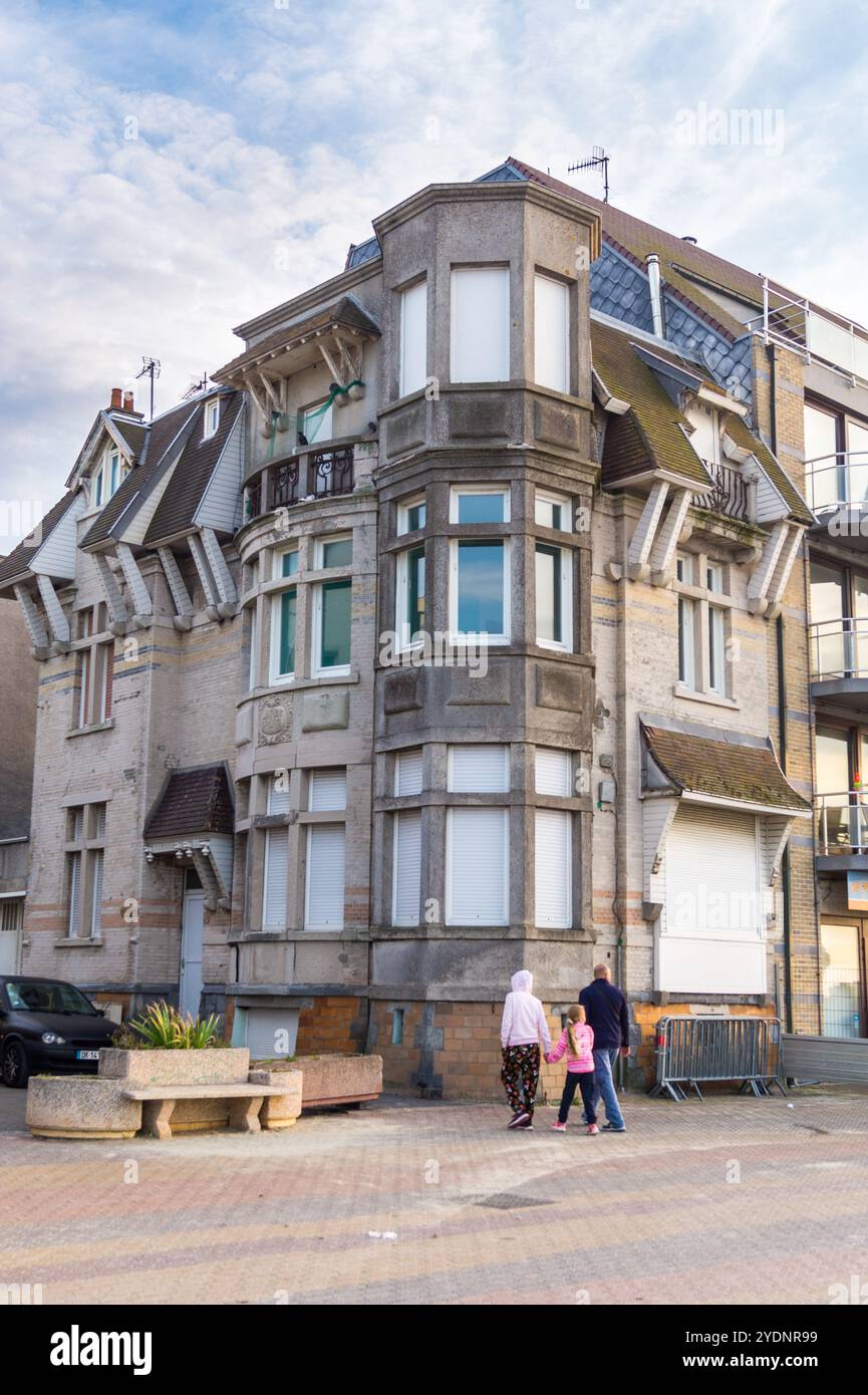 Villa, stile architettonico Art Nouveau, Bray-Dunes, Hauts de France Foto Stock