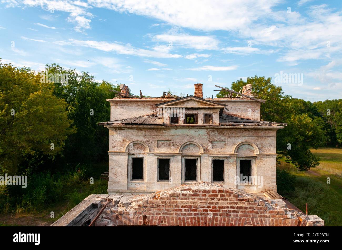 La tenuta Orlov-Davydov la tenuta Orlov-Davydov è un monumento architettonico e storico situato sulle rive del fiume Volga nel villaggio di o Foto Stock