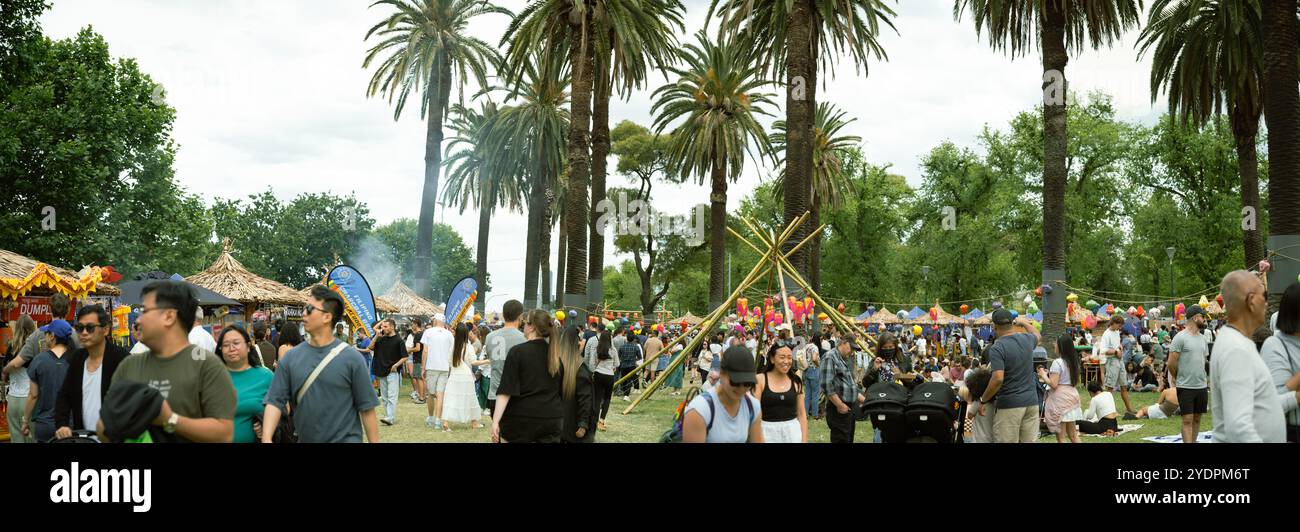 Vista panoramica dell'Asia Oasis Street Food Festival a Melbourne, Victoria, Australia Foto Stock