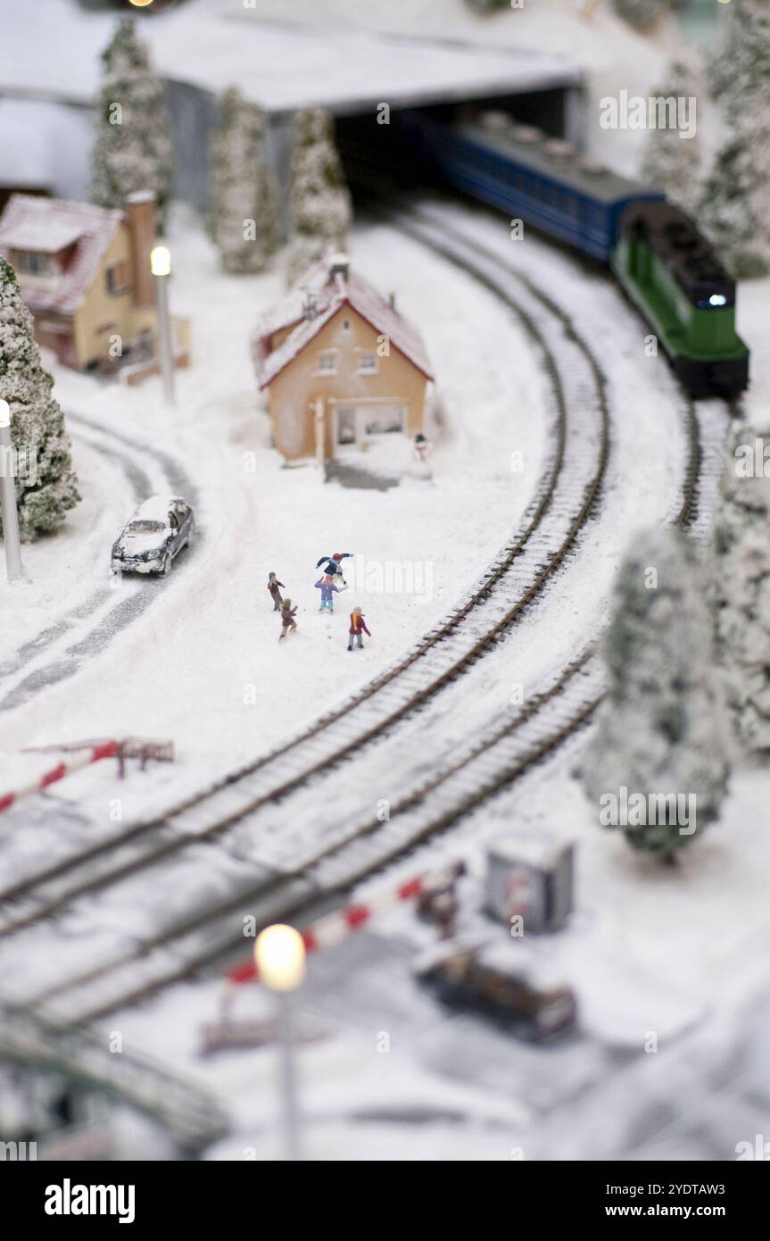 Paese della neve in miniatura Foto Stock