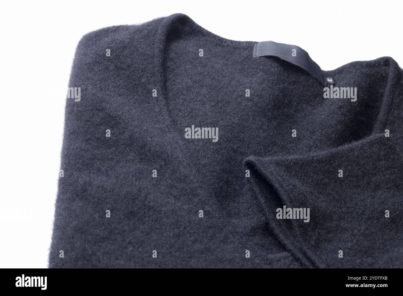 Pullover in cashmere con scollo a V. Foto Stock