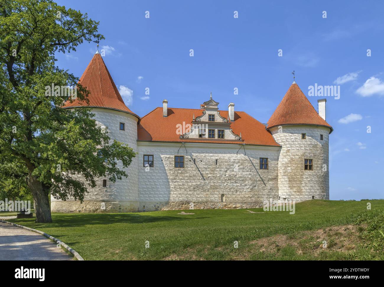 Parte restaurata del castello di Bauska, Lettonia, Europa Foto Stock