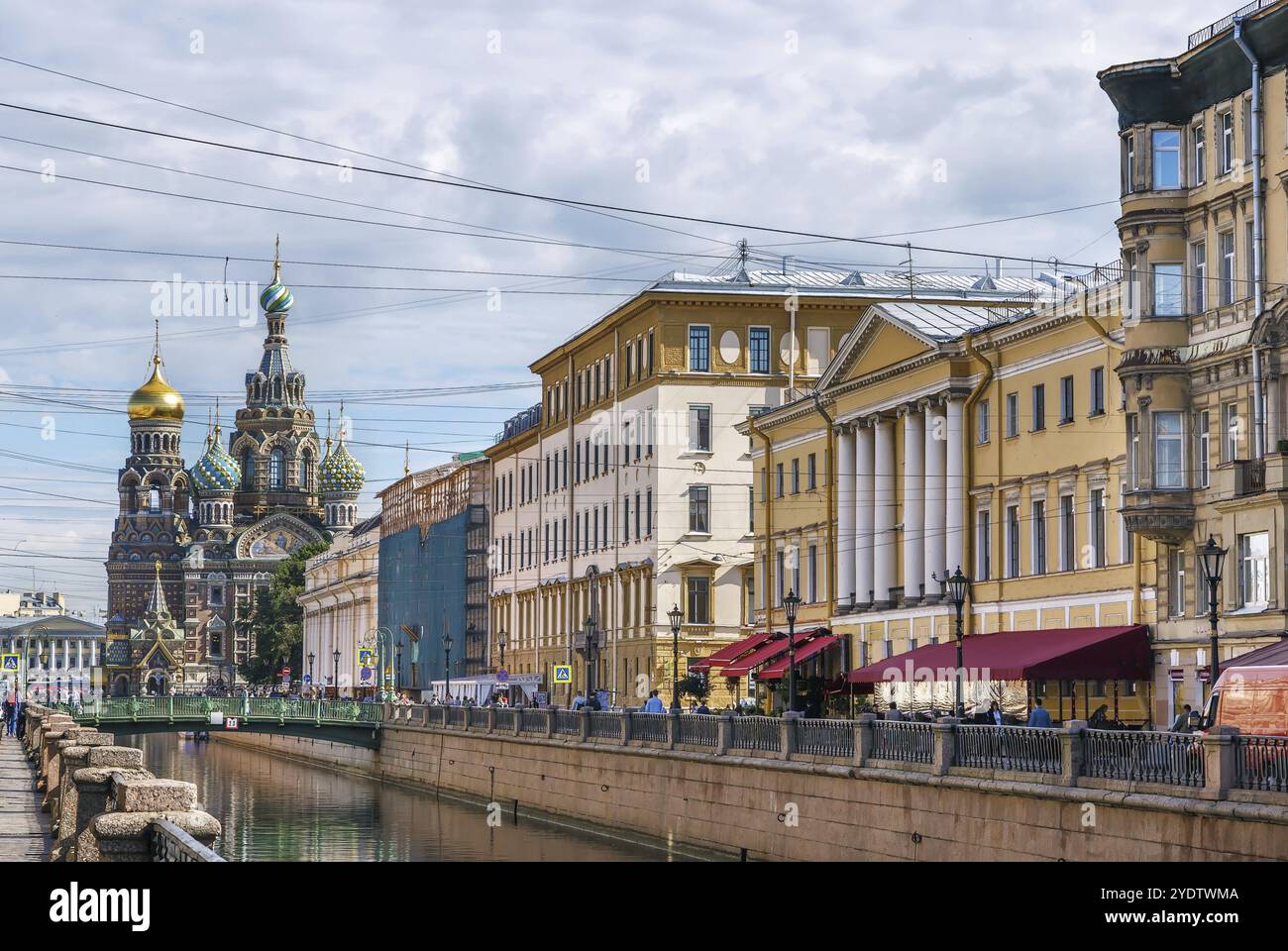 Chiesa del Salvatore sul sangue versato sul canale Griboedov a San Pietroburgo, Russia, Europa Foto Stock