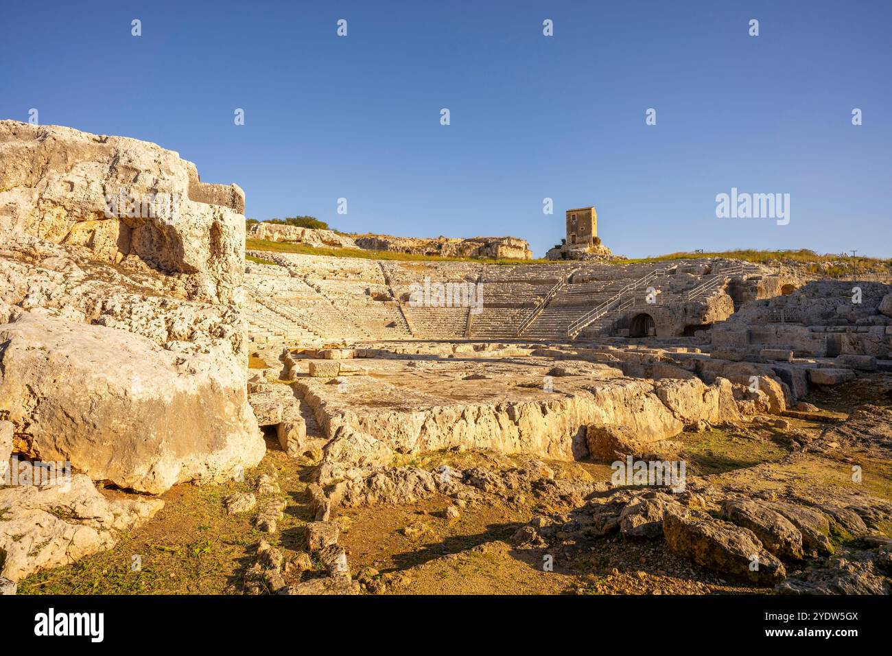 Teatro greco, Parco Archeologico della Neapolis, Patrimonio dell'Umanità dell'UNESCO, Siracusa, Sicilia, Italia, Mediterraneo, Europa Foto Stock