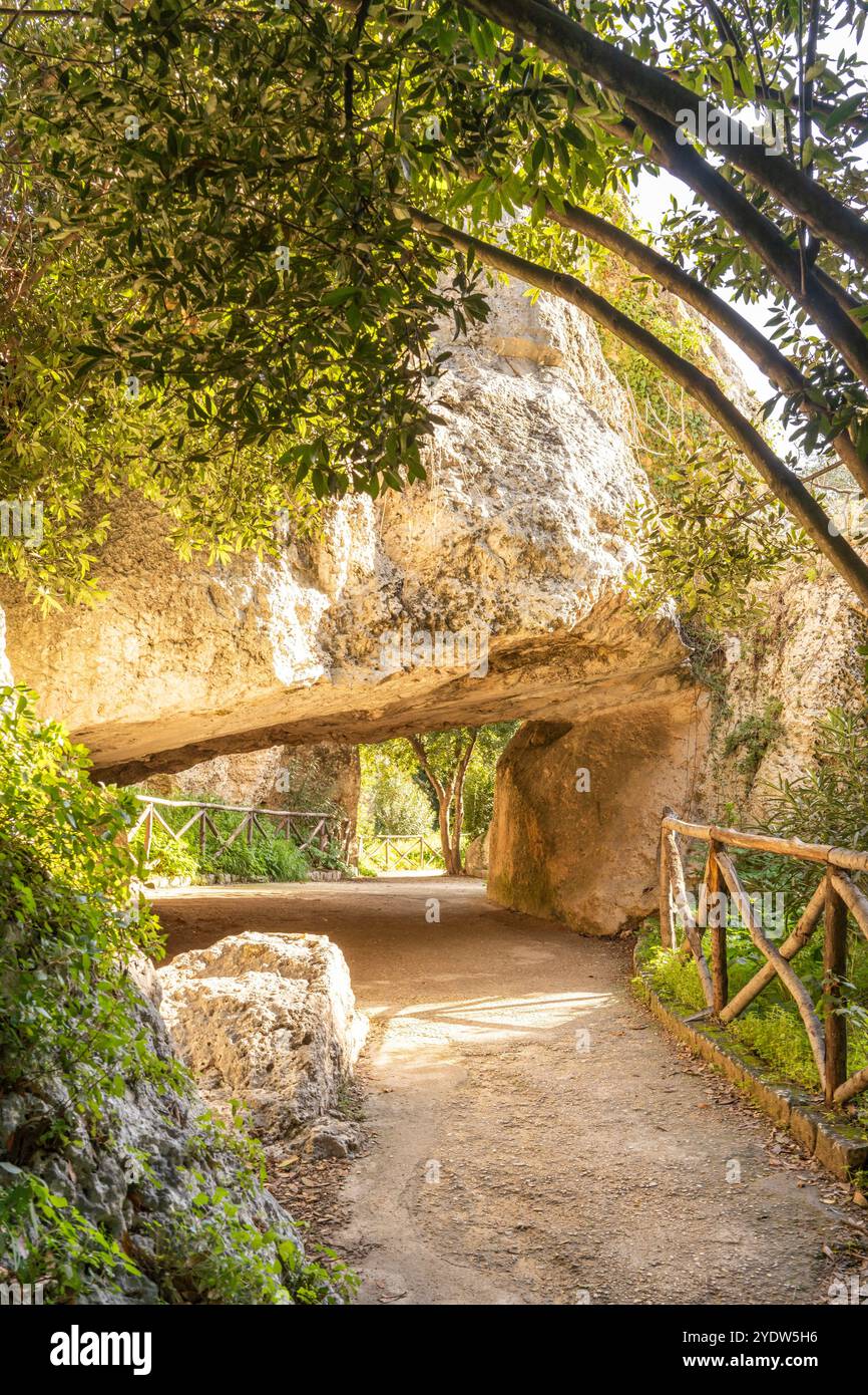 Parco Archeologico della Neapolis, patrimonio dell'umanità dell'UNESCO, Siracusa, Sicilia, Italia, Mediterraneo, Europa Foto Stock