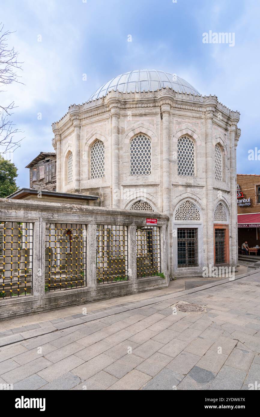 Santa tomba di Abdurrahman Pasa Turbesi, Eyup, Istanbul, Turchia, Europa Foto Stock