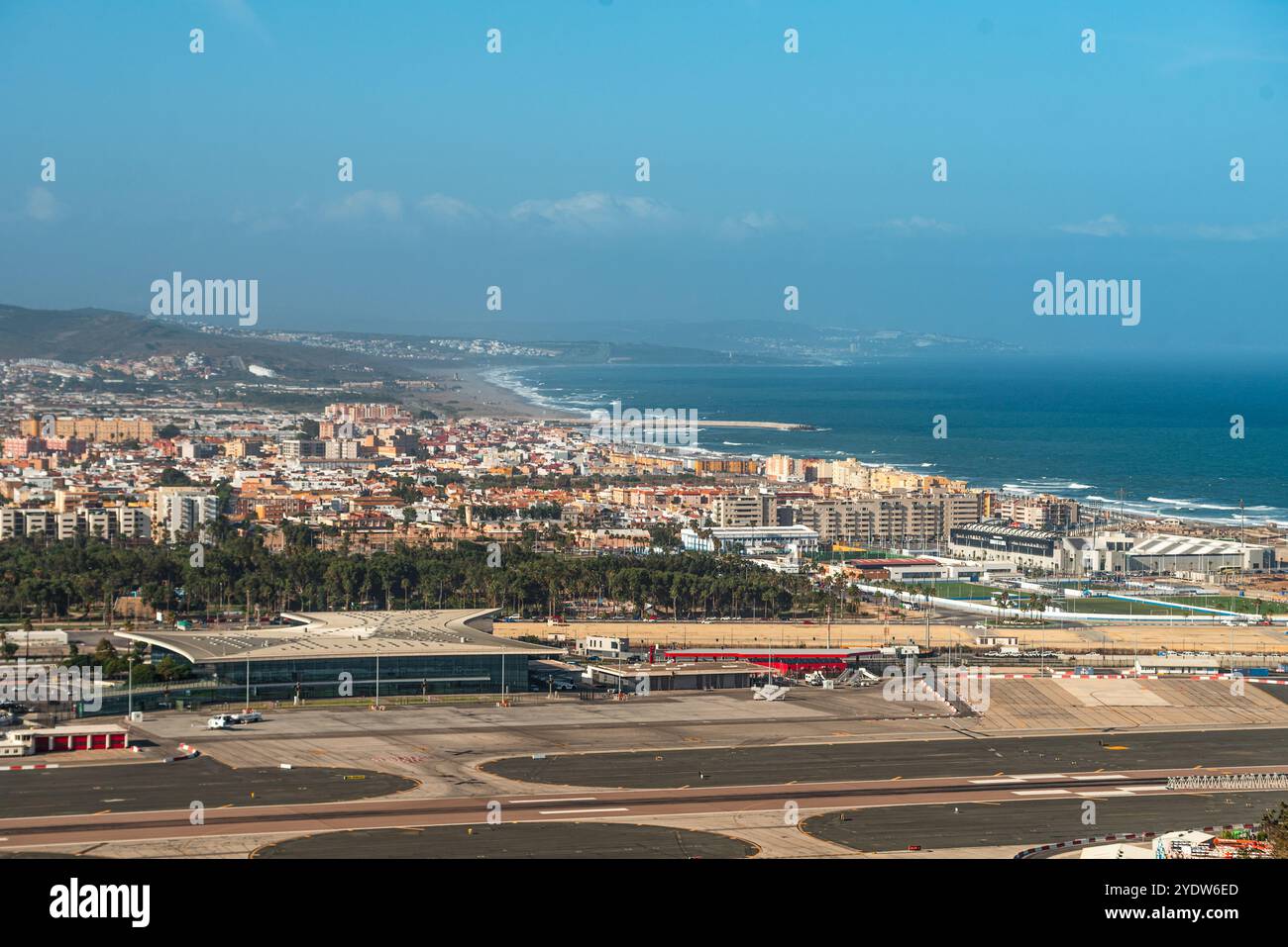 Scalinata del Castello di Gibilterra, splendida area residenziale sulla collina di vicoli stretti, Gibilterra, Europa Foto Stock