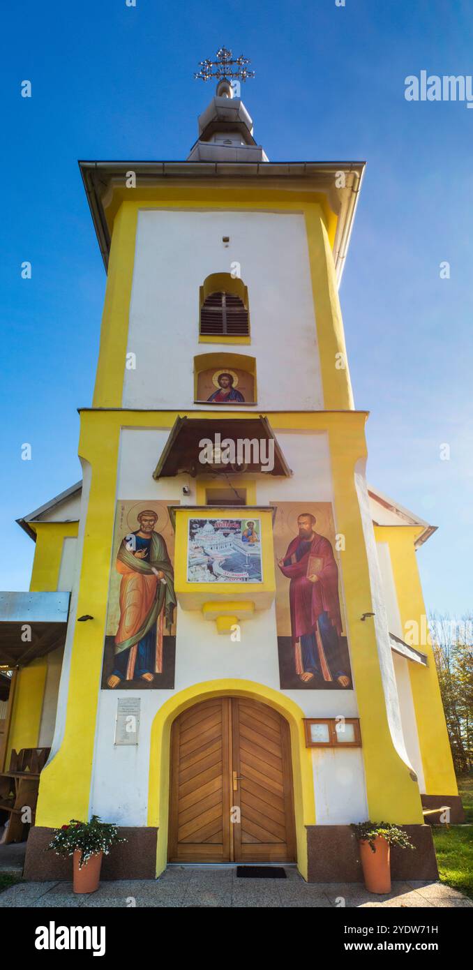 Esaltazione della Chiesa di Santa Croce presso il Monastero dell'ordine Basiliano, greco-cattolico a Bukova horka, vicino alla città di Stropkov, regione di Prešov, Slovacchia Foto Stock