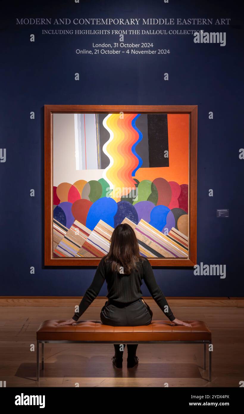 Christie's, Londra, Regno Unito. 28 ottobre 2024. Anteprima dell'arte mediorientale moderna e contemporanea, tra cui Marhala Part 2 (punti salienti della Dalloul Art Collection), con l'asta dal vivo che si terrà il 31 ottobre I punti salienti includono: Marhala parte 2. (Center) Mohamed Melehi (B. 1936, Asilah), senza titolo, stima £ 50.000-70.000. Crediti: Malcolm Park/Alamy Live News Foto Stock