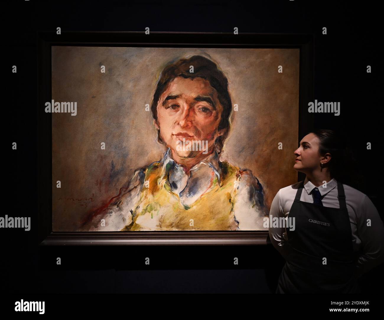 Basandosi sul successo dello scorso anno di Marhala: Highlights della collezione Dalloul, Christie's è onorata di offrire un secondo eccezionale gruppo di opere della collezione Dalloul, Beirut. Formata dal Dr. Ramzi Dalloul e Saeda El Husseini e avanzata dal loro figlio, Dr. Basel Dalloul, la collezione presenta un viaggio coinvolgente attraverso la storia dell'arte araba moderna e contemporanea. Foto Stock