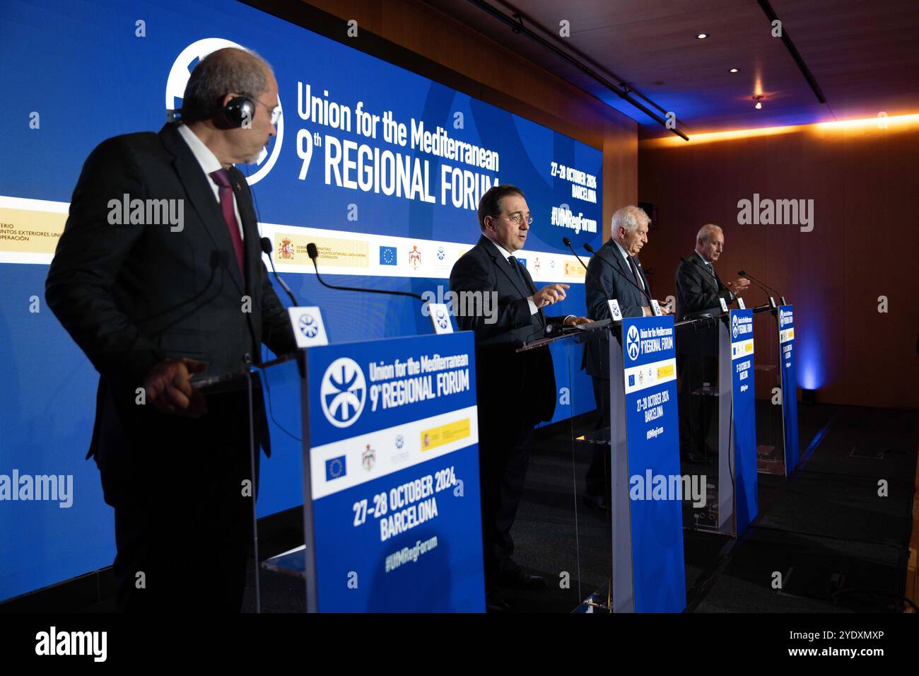 Riunione dei ministri degli Esteri (o delegati) della regione mediterranea nell'ambito del 9° Forum dell'Unione per il Mediterraneo, in cui hanno affrontato la crisi di Gaza e Libano. Questo incontro è stato l'ultimo per Josep Borrell, alto rappresentante per gli affari esteri dell'Unione europea. Reunión de ministros de Exteriores (o delegados) del arco Mediterráneo en el marco del 9.&#xba; foro de la Unión por el Mediterráneo, en el que abordaron la Crisis en Gaza y en el L&#xed;bano. La reunión fue la &#xfa;ltima de Josep Borrell, alto rappresentante de Exteriores d Foto Stock