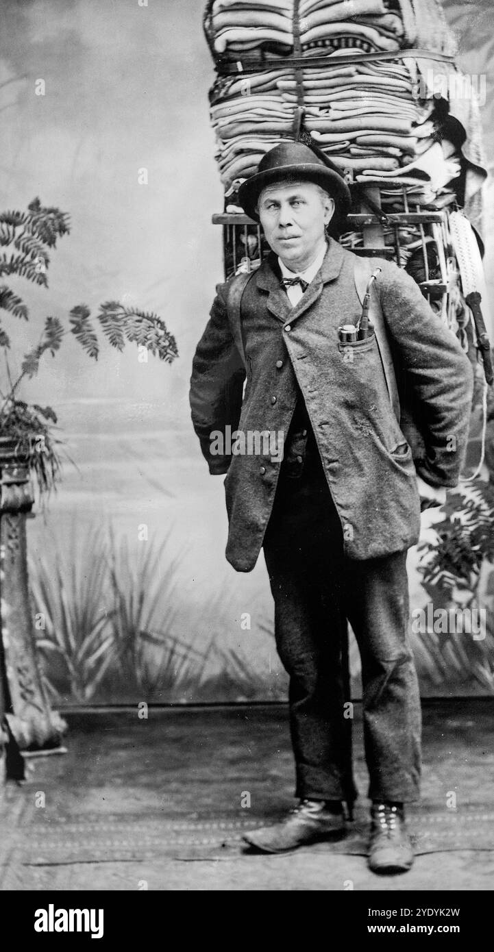 1895 fotografia in bianco e nero che mostra teut / Tödde, venditore tedesco, commerciante di tessuti da viaggio dalla Vestfalia, Germania Foto Stock