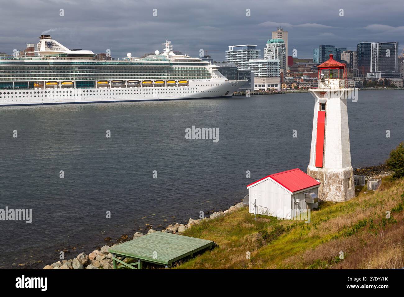 Faro di Georges Island, Halifax, nuova Scozia, Canada Foto Stock