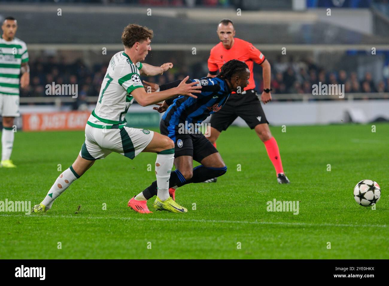 Ademola Lookman di Atalanta BC 1907 in azione durante la partita di calcio della fase MD1 della UEFA Champions League 2024/2025 tra Atalanta BC e Celti Foto Stock