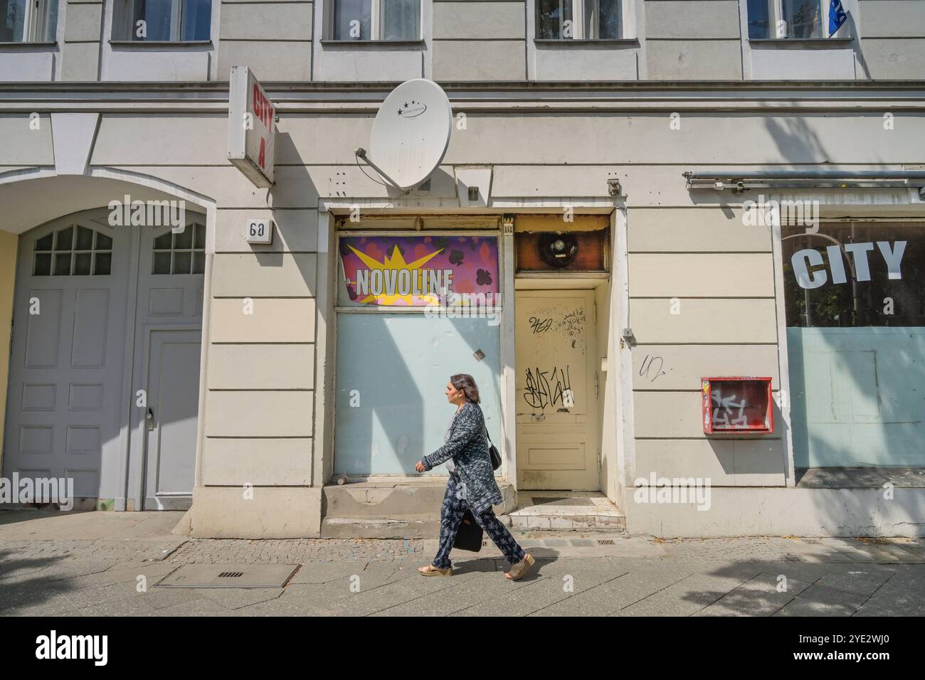 Scena di strada, Prinzenallee, Soldiner Kiez, Gesundbrunnen, Mitte, Berlino, Germania +++ SENZA RILASCIO DI MODELLI Foto Stock
