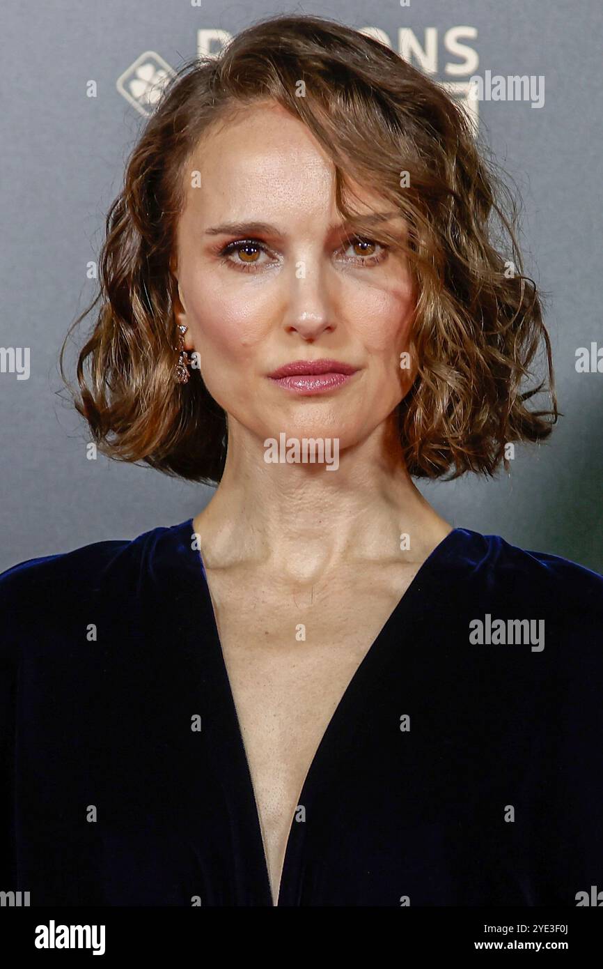 Parigi, Frankreich. 28 ottobre 2024. Parigi, 28 ottobre 2024 68. Ballon d'or im Theatre Du Chatelet a Parigi Parigi, FRANKREICH v., li., Schauspielerin Natalie Portman credito: dpa/Alamy Live News Foto Stock