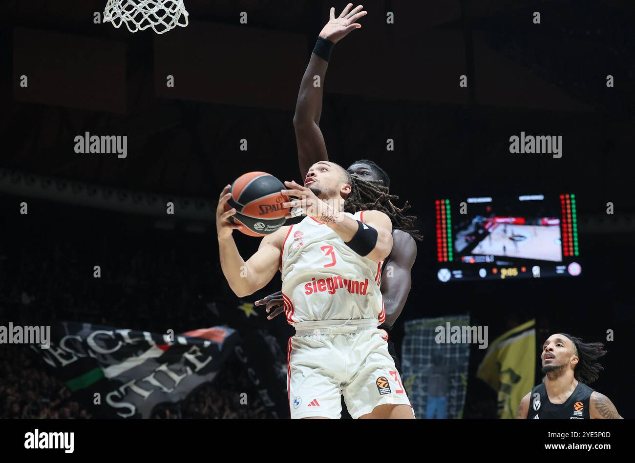 Carsen Edwards (Bayern) durante la partita di basket Turkish Airlines Euroleague tra Virtus Segafredo Bologna e Bayern Monaco all'Unipol Arena di Casalecchio (Bologna), Italia, 29 ottobre 2024 - foto: Michele Nucci Foto Stock