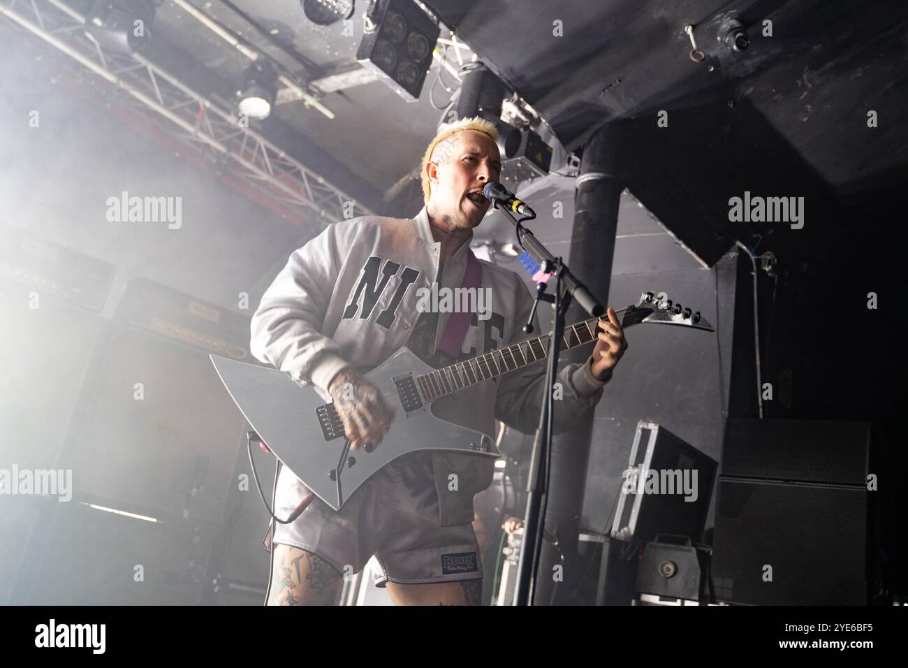 Nottingham, Regno Unito, 29/10/2024 Laurie Vincent della band Soft Play che si esibisce sul palco al Rock City di Nottingham come parte del loro tour nel Regno Unito crediti: Paul Smith/Alamy Live News Foto Stock