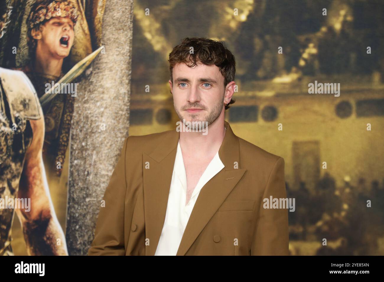 Sydney, Australia. 30 ottobre 2024. Paul Mescal (Lucius) partecipa alla prima australiana di GLADIATOR II all'ICC SYDNEY, Darling Harbour Theatre, 14 Darling Drive. Crediti: Richard Milnes/Alamy Live News Foto Stock