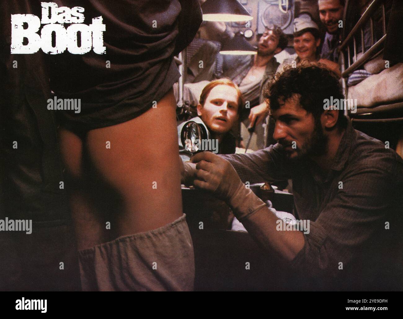 HEINZ HOENIG in DAS BOOT / THE BOAT 1981 regista / scrittore WOLFGANG PETERSEN basato sul romanzo di Lothar G. Buchheim musica Klaus Doldinger Bavaria Film / Radiant Film GmbH / Suddeutscher Rundfunk (SDR) / Westdeutscher Rundfunk (WDR) / Constantin Film Foto Stock