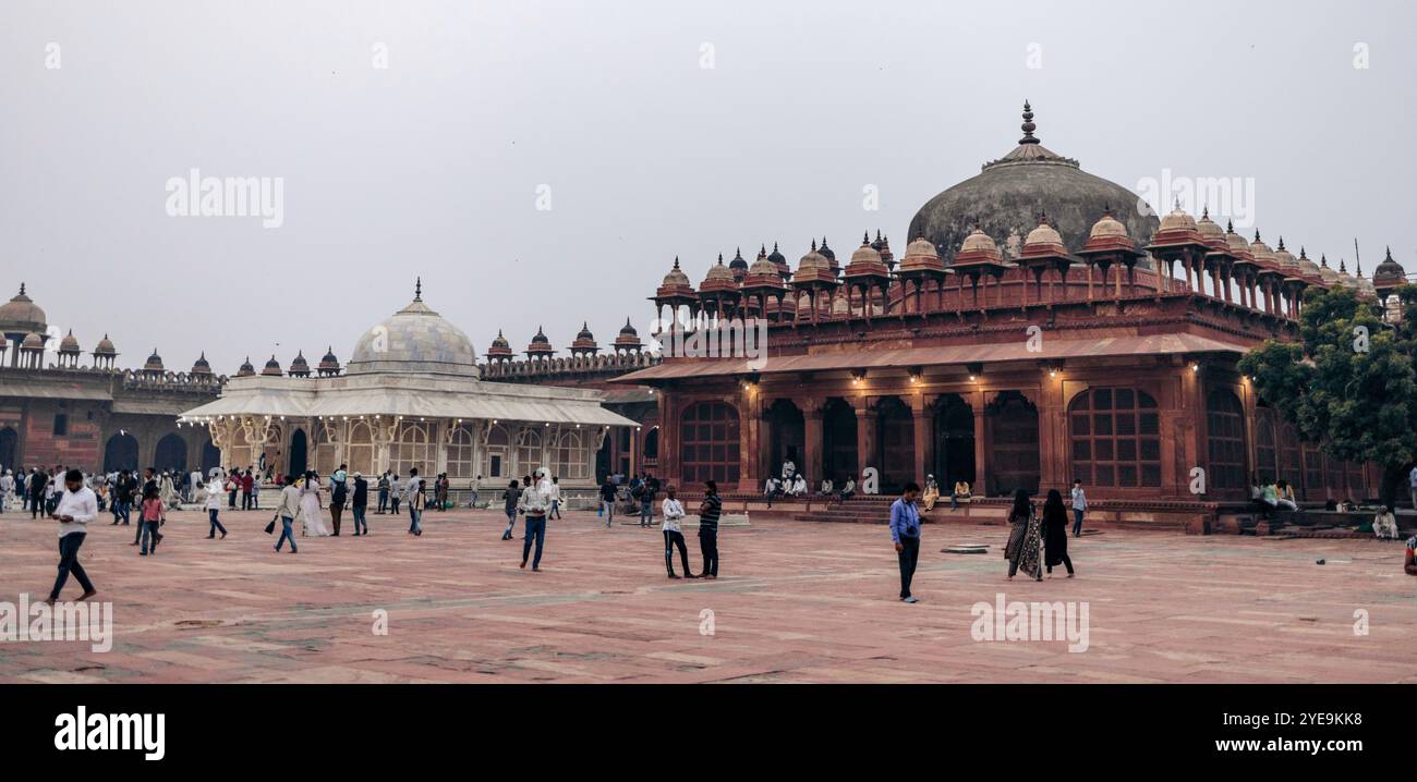 Tomba Santa di Hazrat Salim Chishti; Fatehpur Sikri, Uttar Pradesh, India Foto Stock