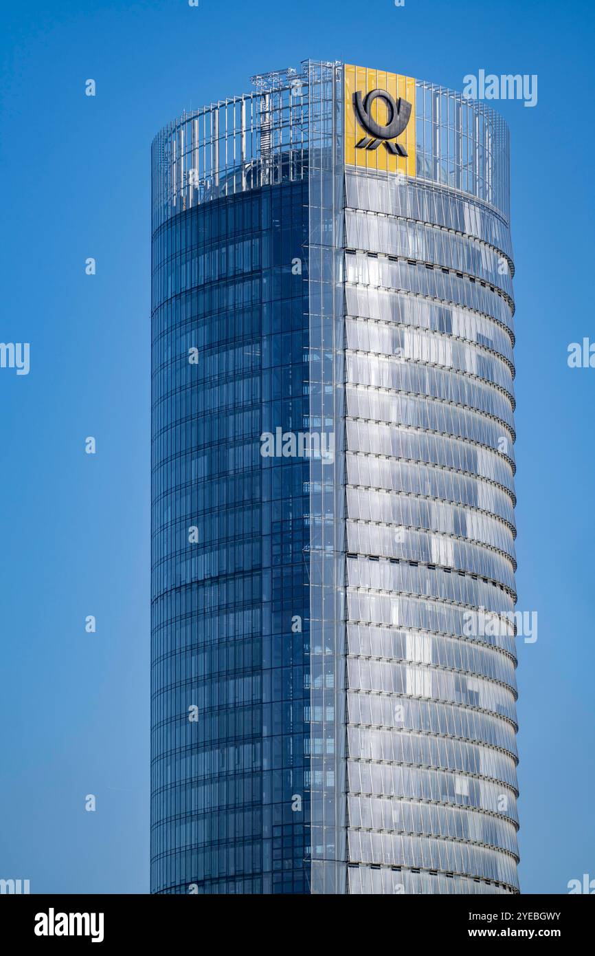 La Posttower, sede di Deutsche Post, grattacielo a Bonn, NRW, Germania, Foto Stock