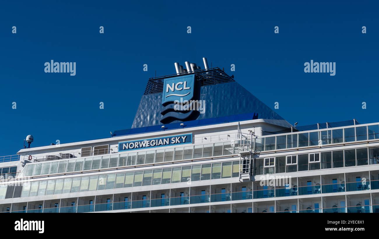 St John, NB, Canada - 11 settembre 2024: Nave da crociera classe Sun Norwegian Sky, di proprietà e gestita da Norwegian Cruise Line Foto Stock
