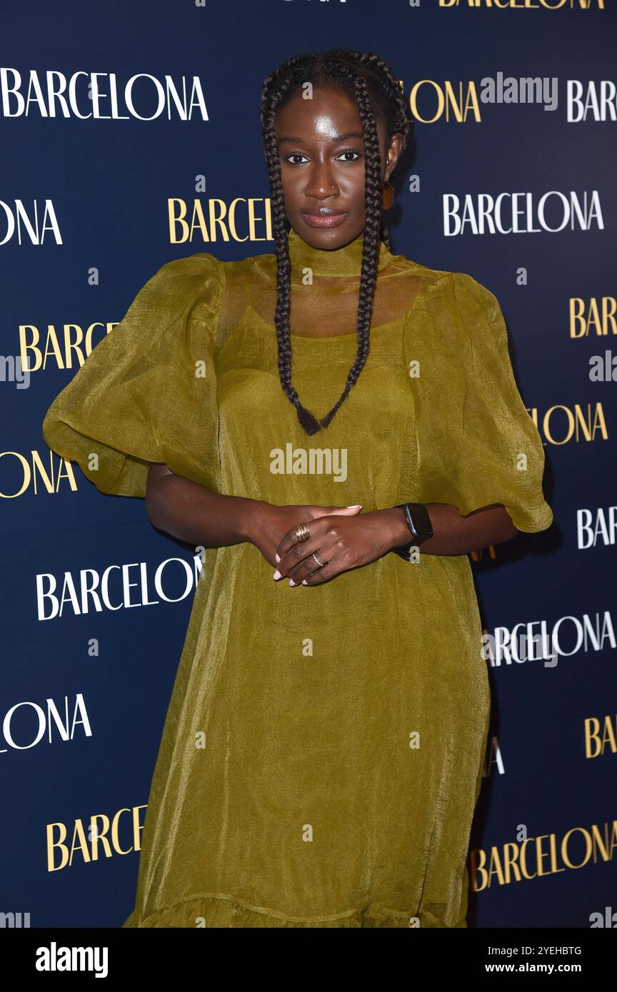 Heather Agyepong beim West End Opening des Theatetrstücks Barcelona im Duke of York's Theatre. Londra, 30.10.2024 *** Heather Agyepong all'apertura del West End di Barcellona al Duke of York's Theatre di Londra, 30 10 2024 foto:XS.xVasx/xFuturexImagex barcelona 4004 Foto Stock