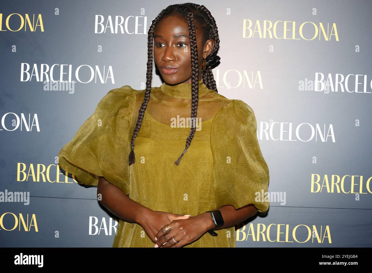 Heather Agyepong partecipa all'apertura della serata di gala di Barcellona al Duke of York's Theatre di Londra, con Lily Collins e Alvaro morte. Foto Stock