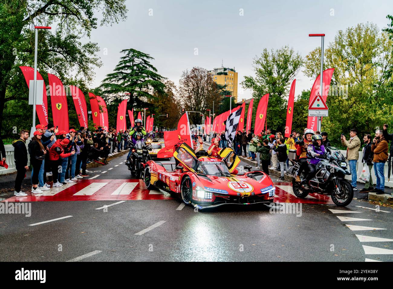 Antonio fuoco (ITA), Miguel Molina (ESP) e Nicklas Nielsen (DNK) sulla Ferrari 50 Hypercar durante la Parata in onore della vittoria di le Mans 24h 2024 prima di entrare nel circuito internazionale Enzo e Dino Ferrari di Imola. Foto Stock