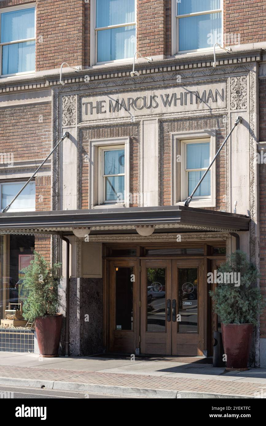 Ingresso della storica Marcus Whitman Hotel nel centro cittadino di Walla Walla Washington. Foto Stock
