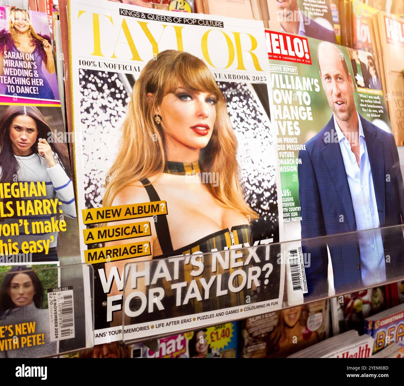 Taylor Swift è presente in edicola. La cantautrice americana e Una star country pop internazionale di Alto livello indossa un corsetto plaid all'MTV del 2024 Foto Stock