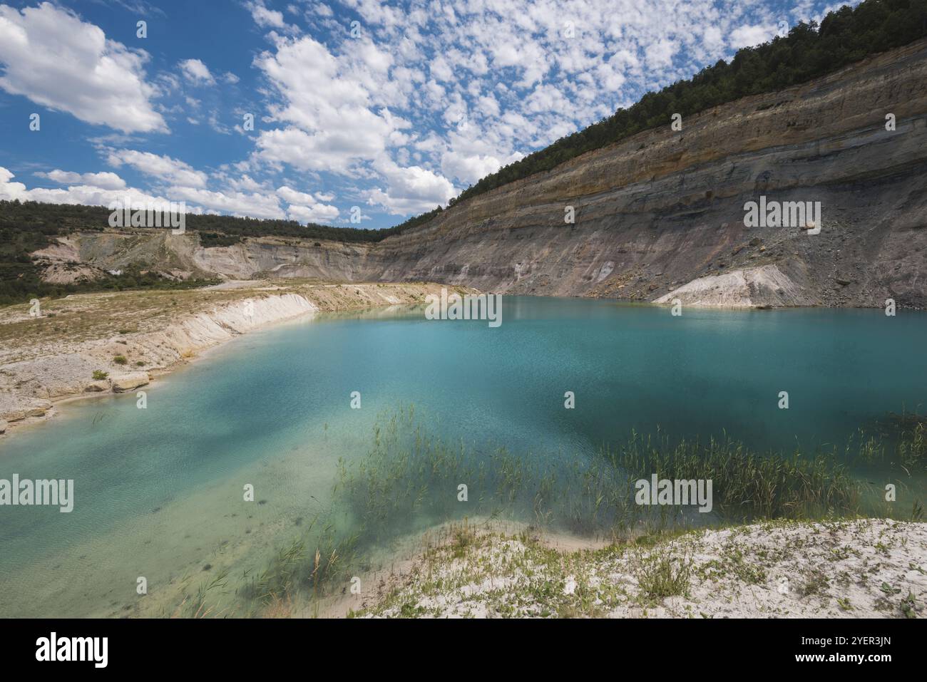 'Turqoise' lago in una miniera a cielo aperto Foto Stock